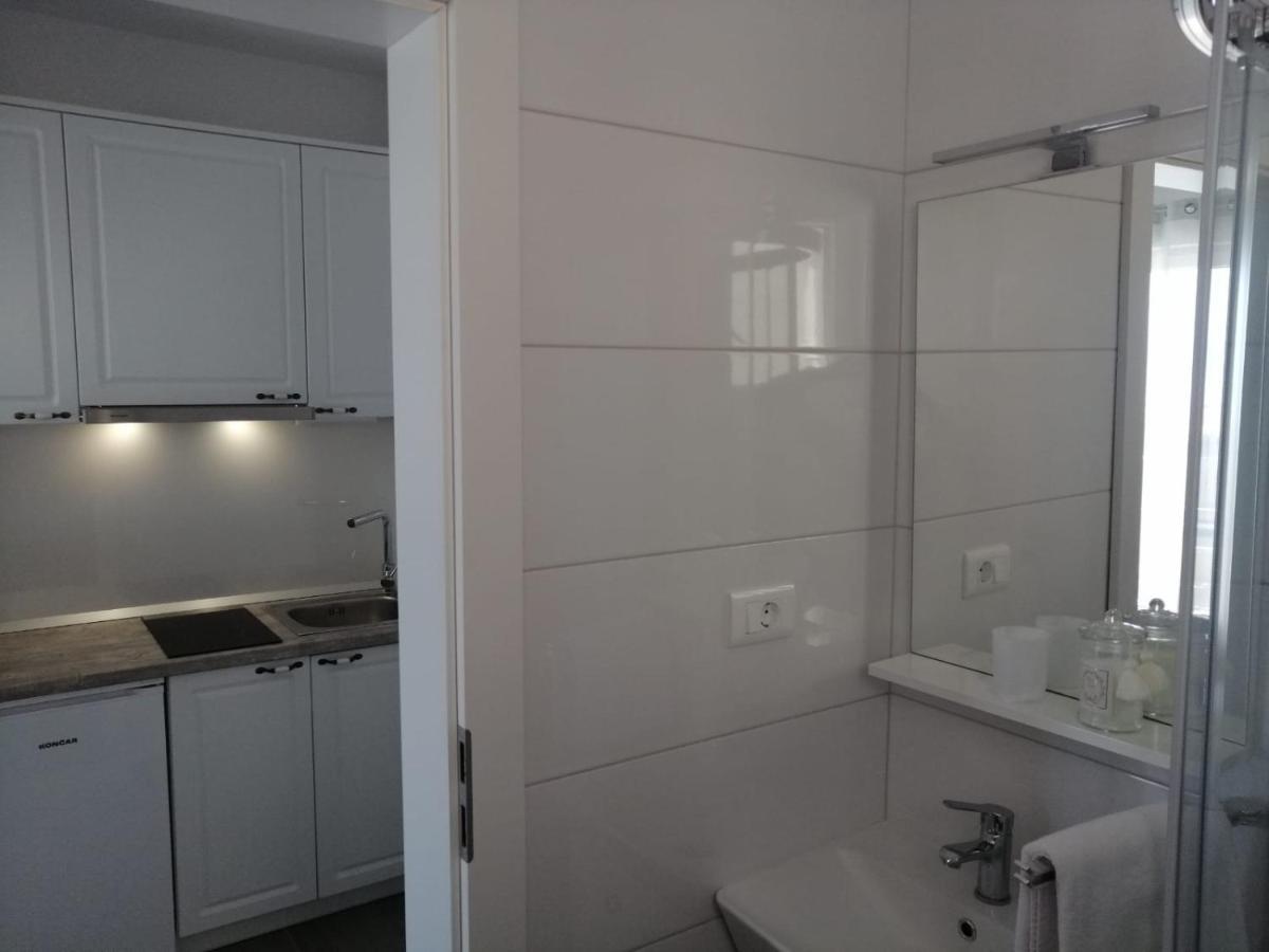 מאקרסקה Apartments Tomas מראה חיצוני תמונה