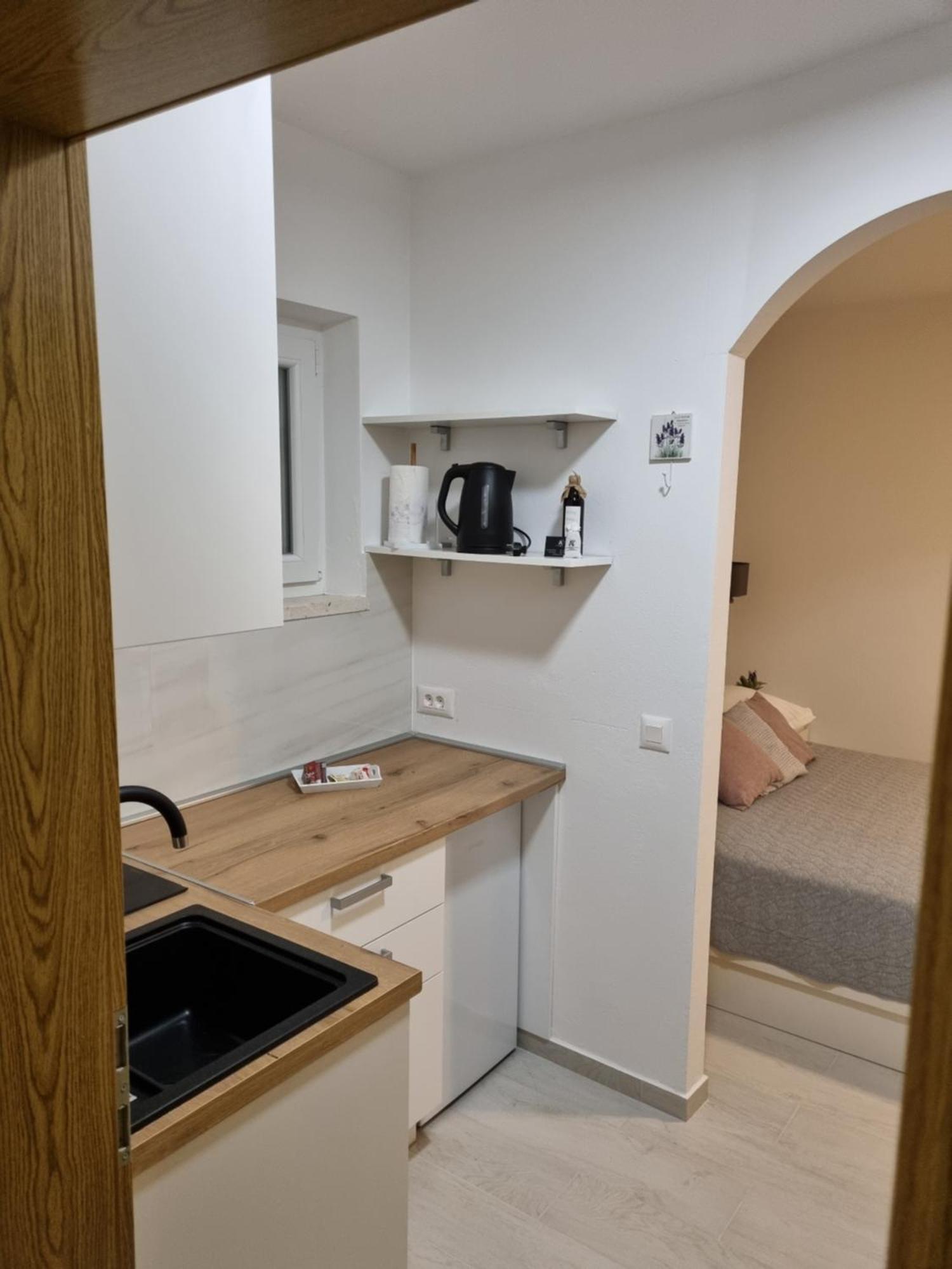 מאקרסקה Apartments Tomas מראה חיצוני תמונה