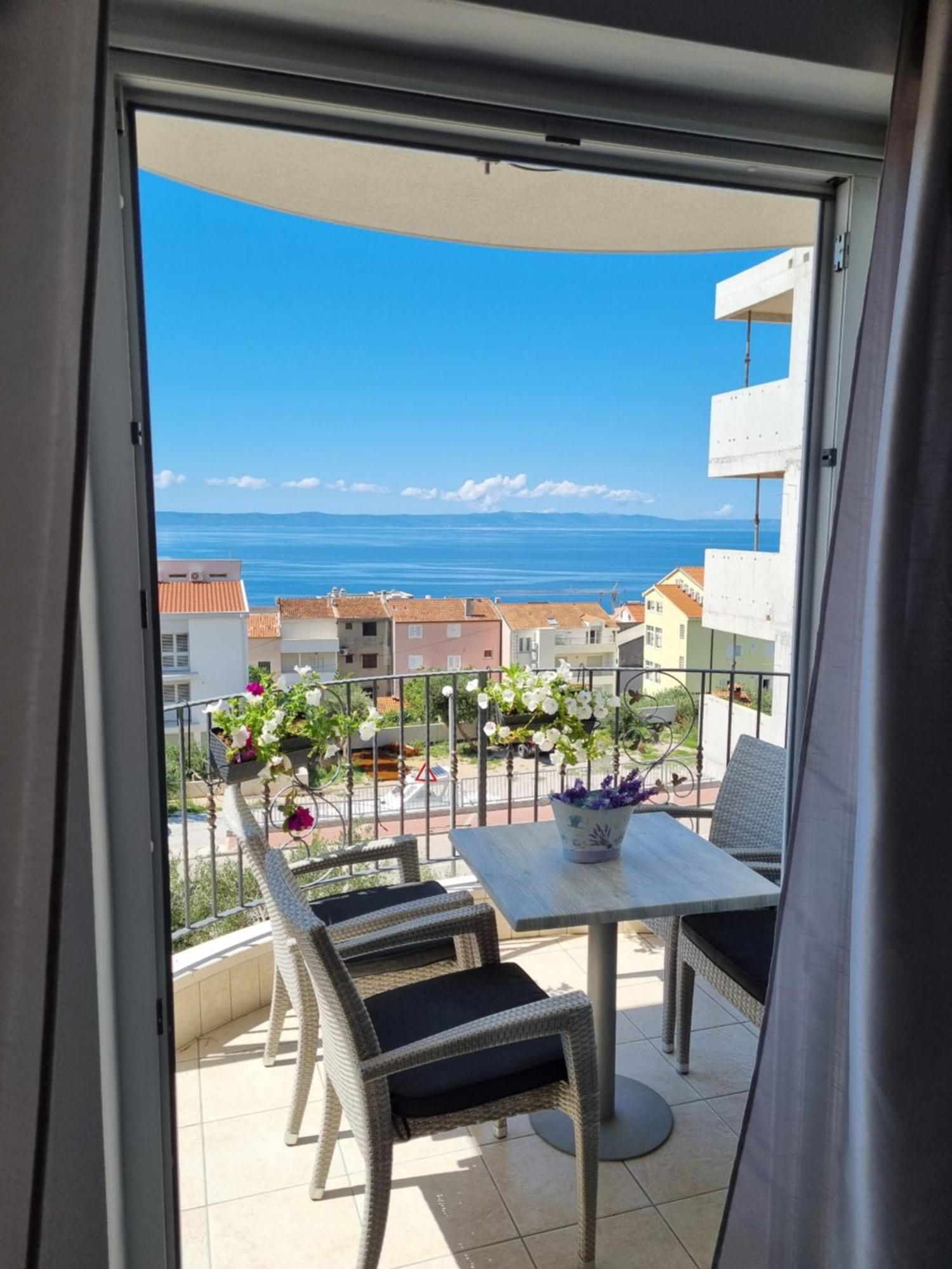מאקרסקה Apartments Tomas מראה חיצוני תמונה