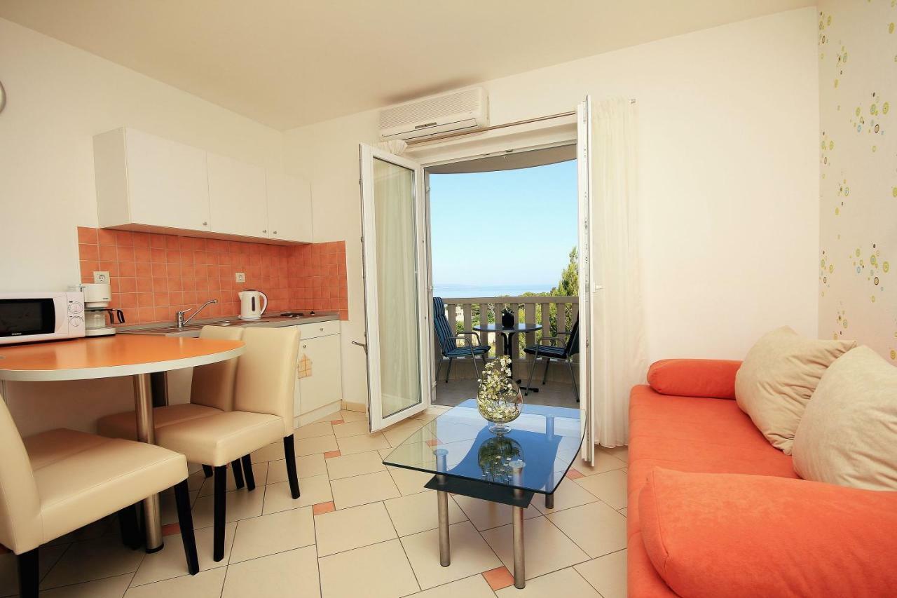 מאקרסקה Apartments Tomas מראה חיצוני תמונה